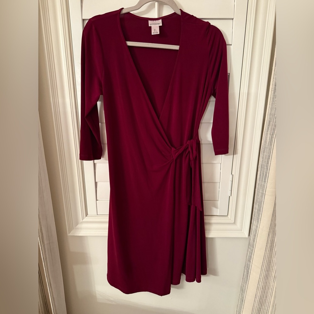 Motherhood Maternity Burgundy 3/4 Sleeve Wrap Dress